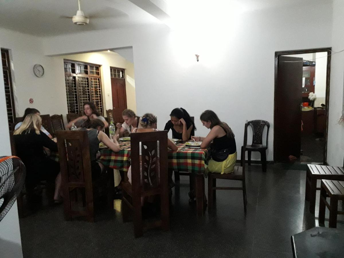 La Sachara Panzió Kandy Kültér fotó